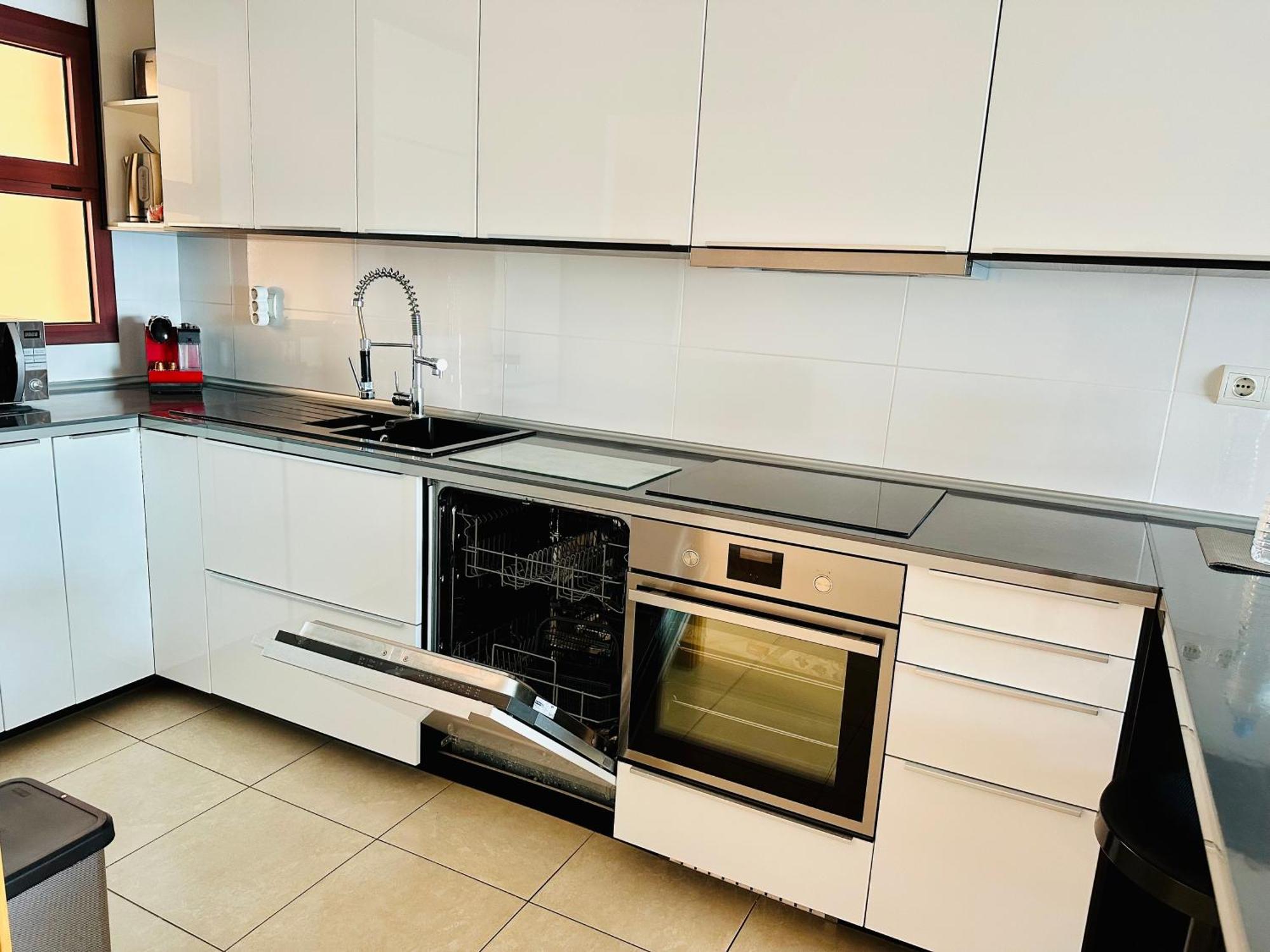 Su Eminencia - Sea View Apartment With Modern Comforts Playa Del Cura  Exteriér fotografie